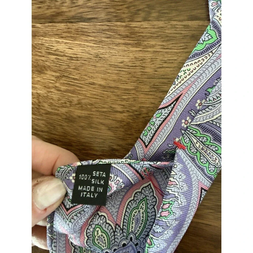 Luxury 7 Fold Isaia Napoli 100% Men's Pink & Purple paisley Necktie Tie NWOT